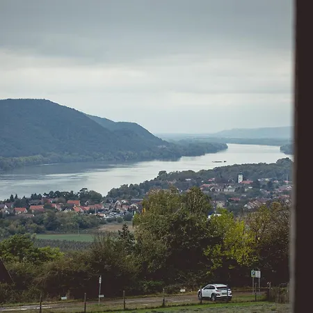 Natura Hill - Butik Szobak Es Etterem Zebegény